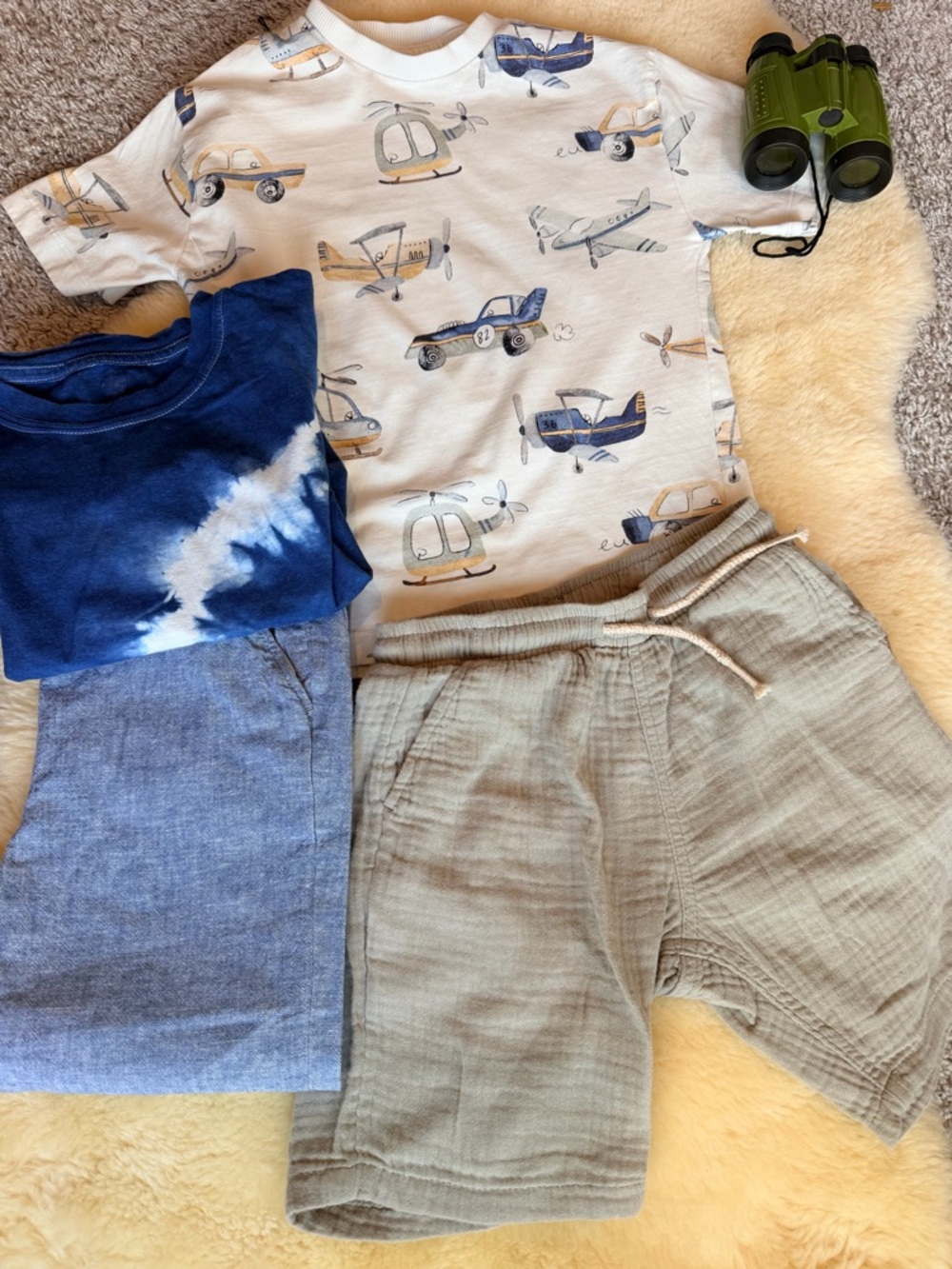 Nordstrom Boys 4 pc T-shirt, muslin shorts, chambray pants sizes 4-6